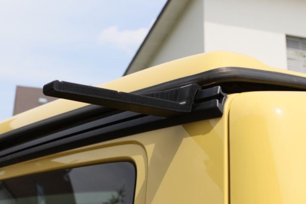 Halter für Wäscheleine für VW California Bus mit Schiene - Weiss - Image 3