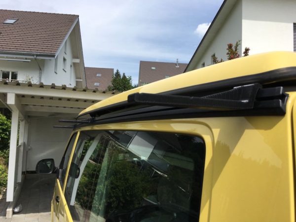 Halter für Wäscheleine für VW California Bus mit Schiene - Weiss - Image 7