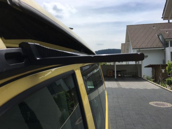 Halter für Wäscheleine für VW California Bus mit Schiene - Weiss - Image 8